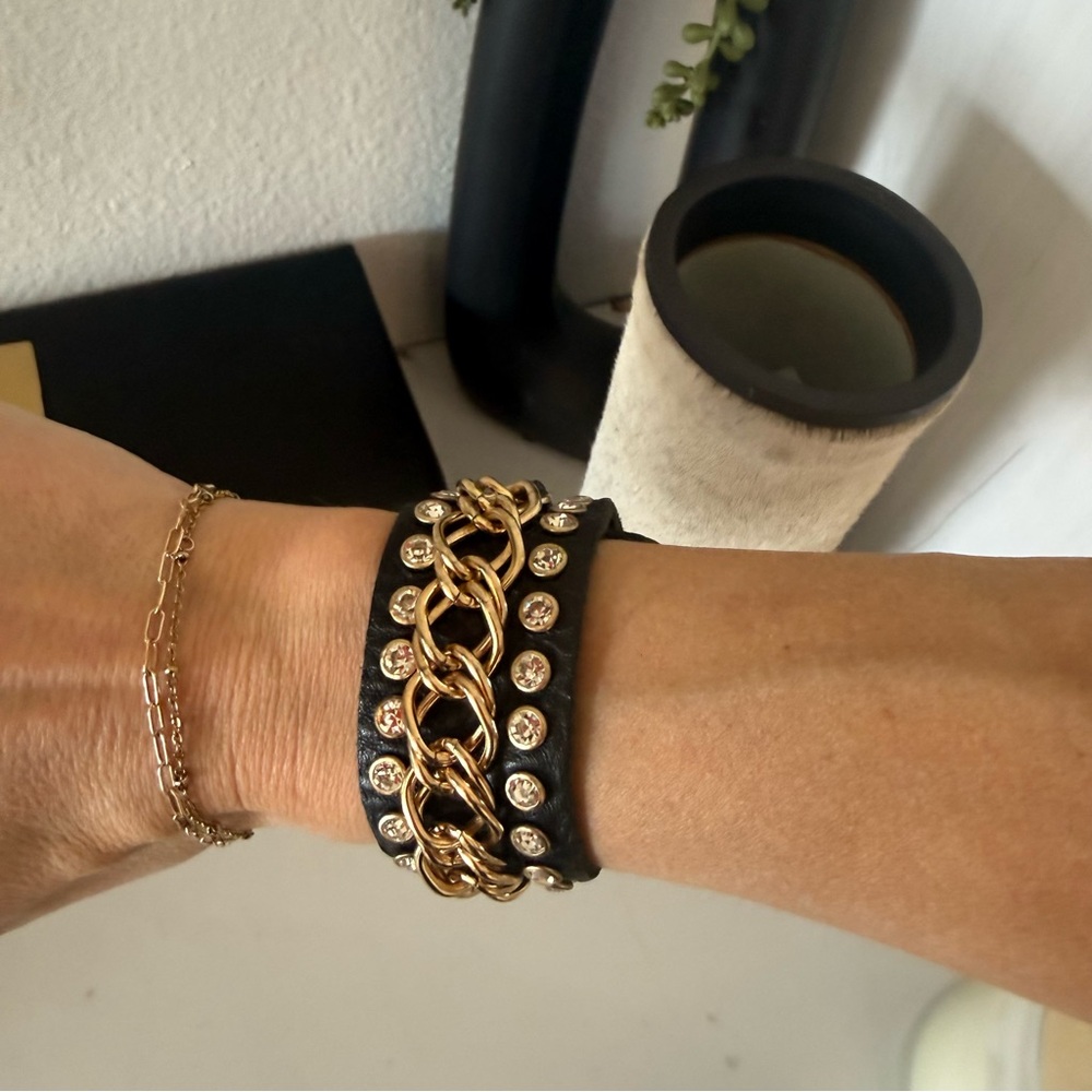 King Star black leather and gold wrap bracelet